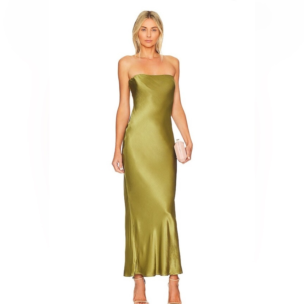 SNDYS REVOLVE Angel Strapless Midi Dress Olive
Lime Green satin Maxi Dress S